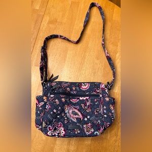 Vera Bradley On The Go Crossbody in Felicity Paisley